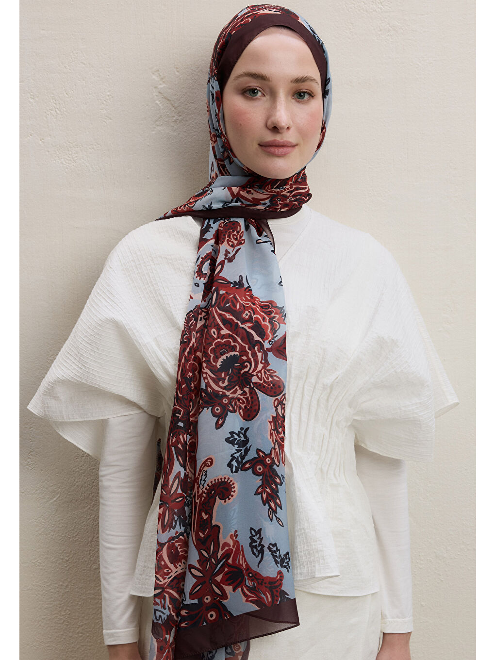 Kırmızı Wıld Flora Desen İpek Krep Şal Erik Çürüğü-2