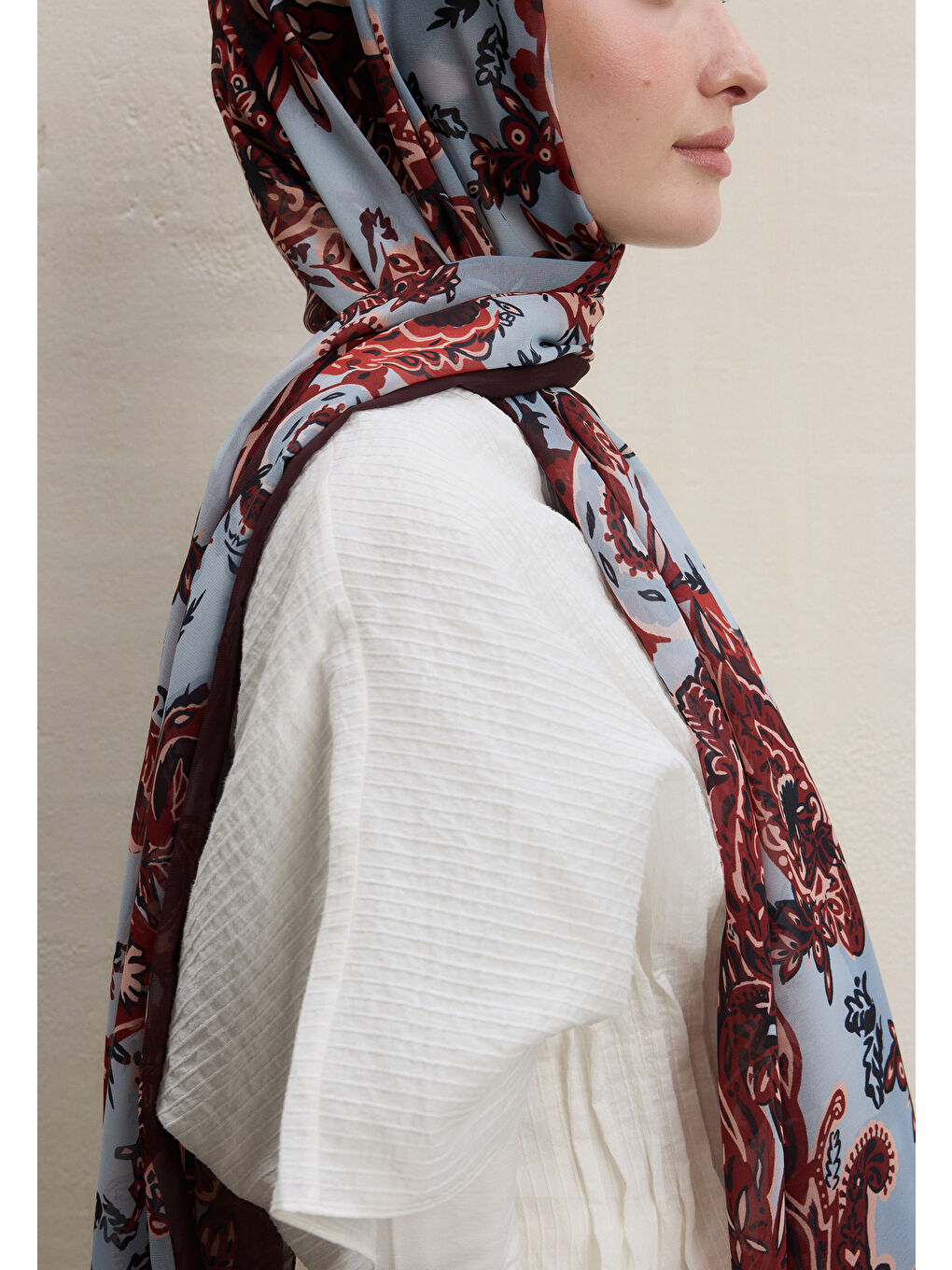 Kırmızı Wıld Flora Desen İpek Krep Şal Erik Çürüğü-3