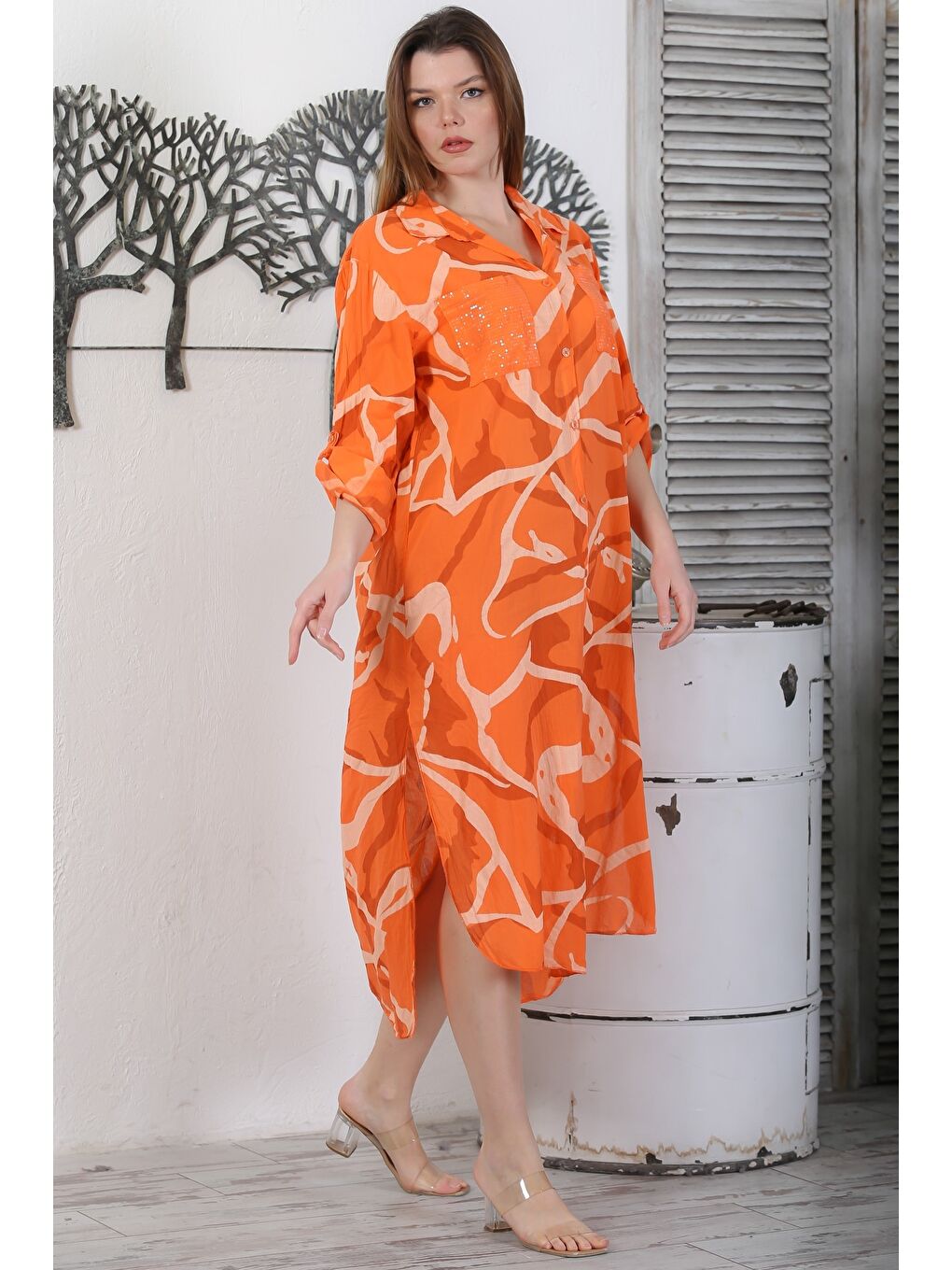 İtalyan Turuncu Gömlek Yaka Düğmeli Uzun Kollu Cepli Pul Payetli Dokuma Yazlık Elbise 130 65-5