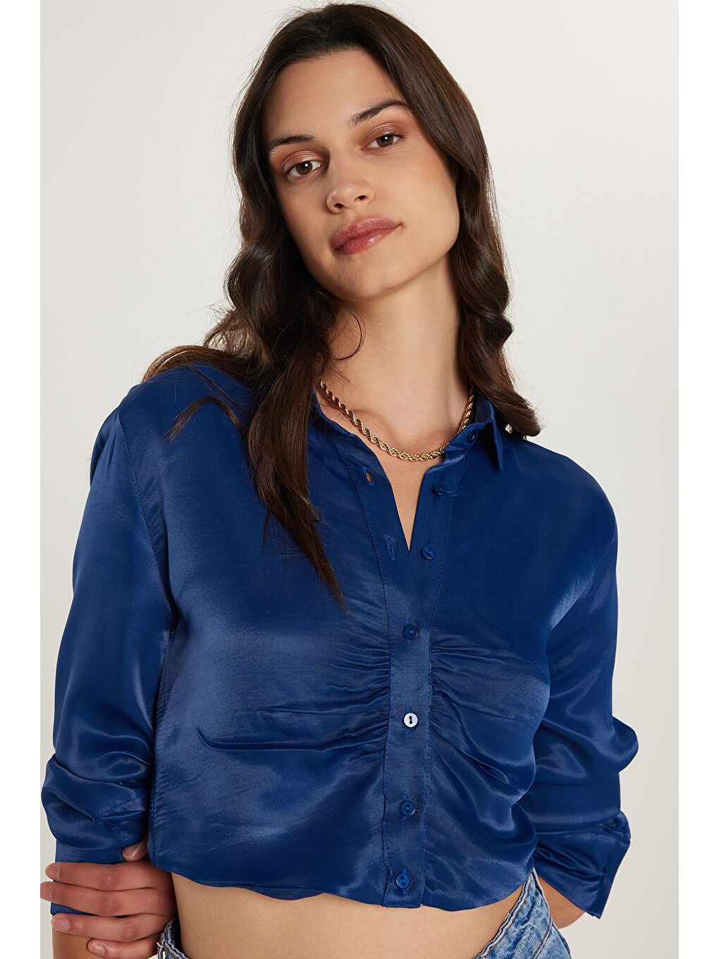 Kadın Slim Fit Dar Kesim Uzun Kollu  Klasik Yaka Lacivert Gömlek