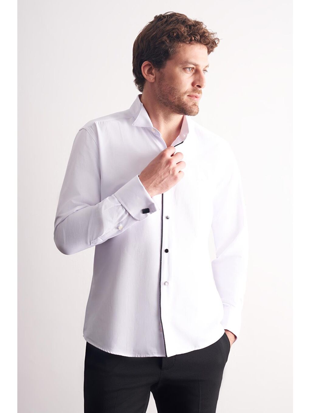 Beyaz Uzun Kol Ata Yaka Düz Pamuklu Slim Fit Gömlek 1004255215