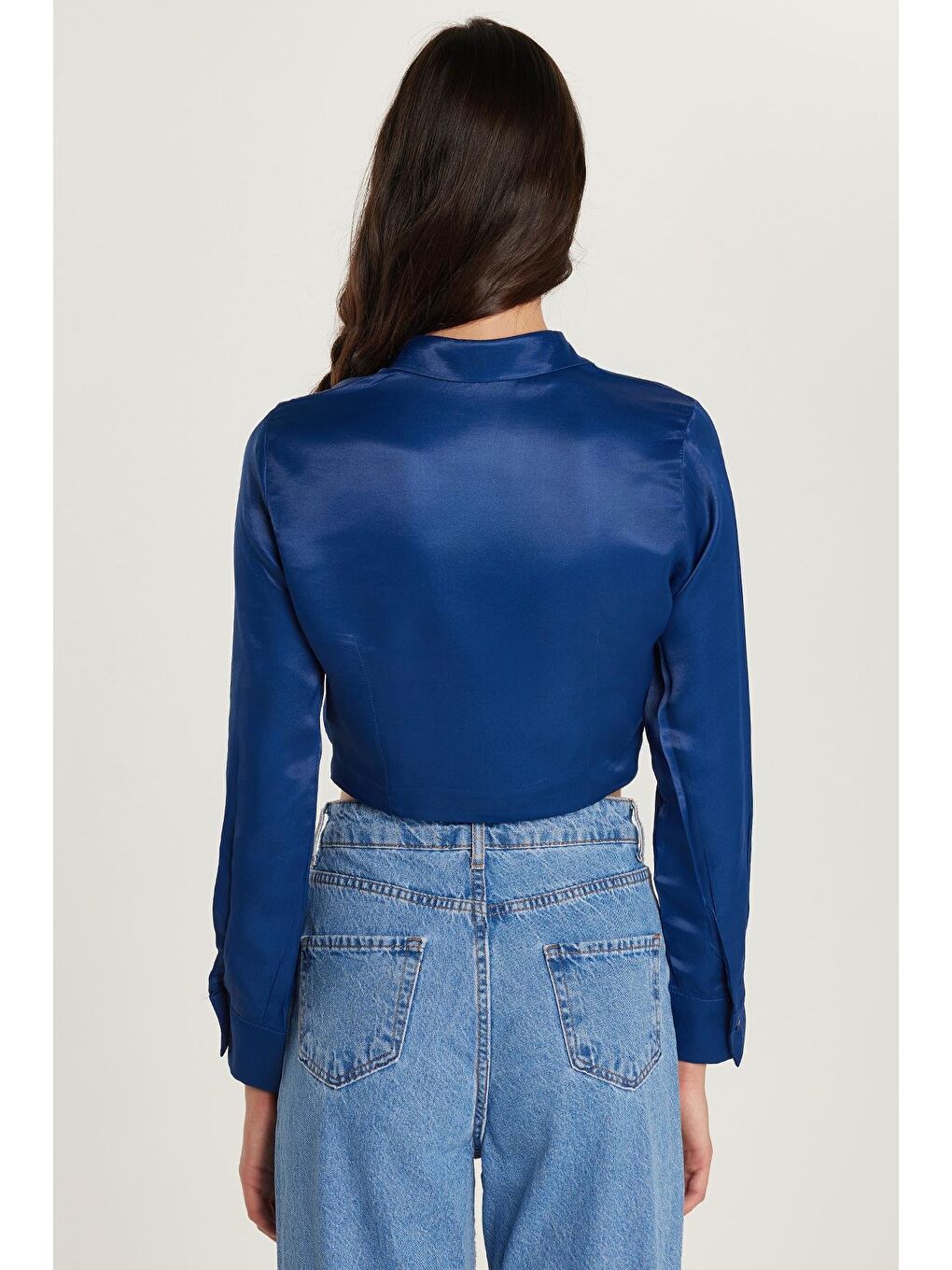 Kadın Slim Fit Dar Kesim Uzun Kollu  Klasik Yaka Lacivert Gömlek-4