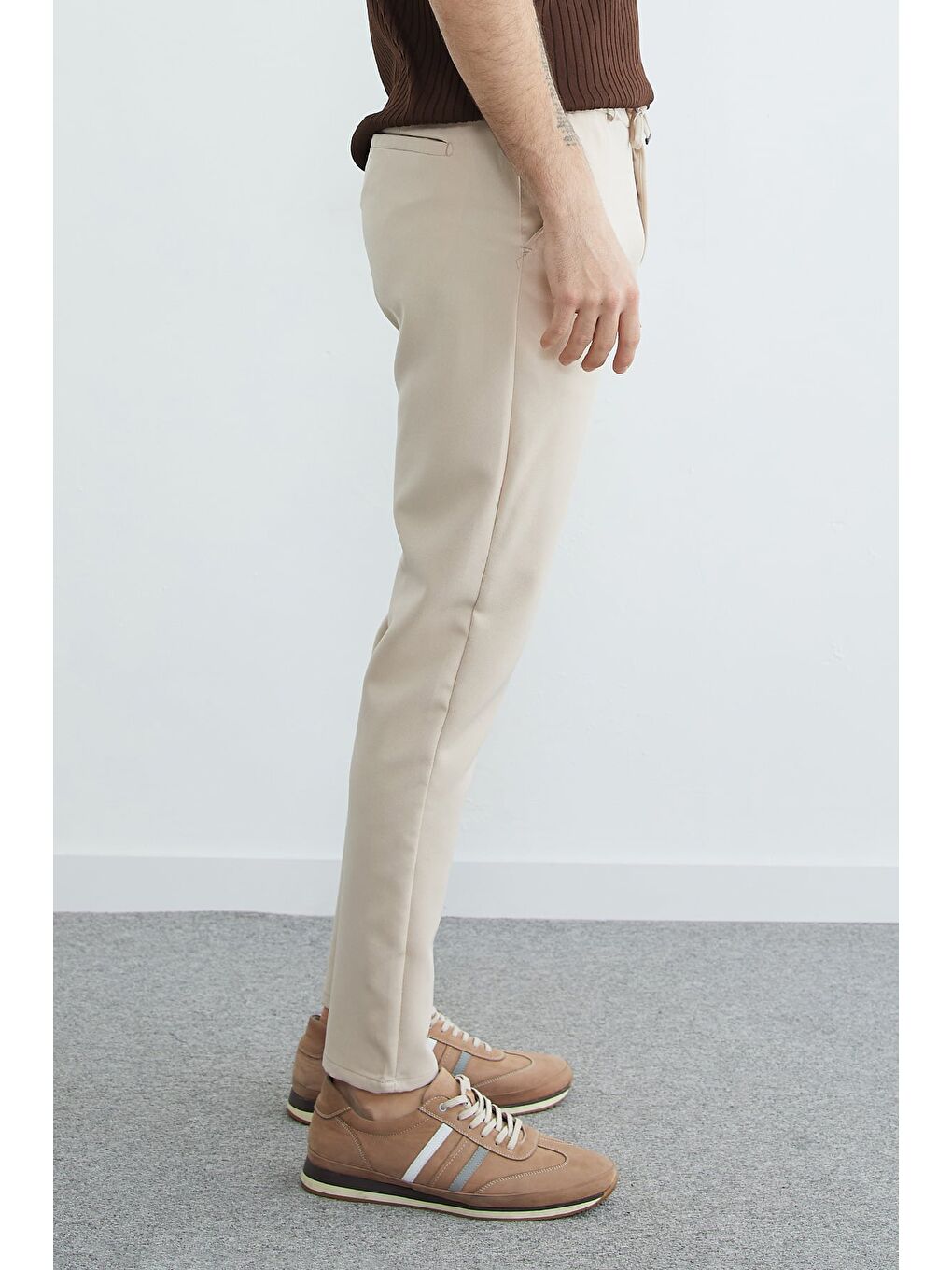 Bej Beli Lastikli Jogger Pantolon-3