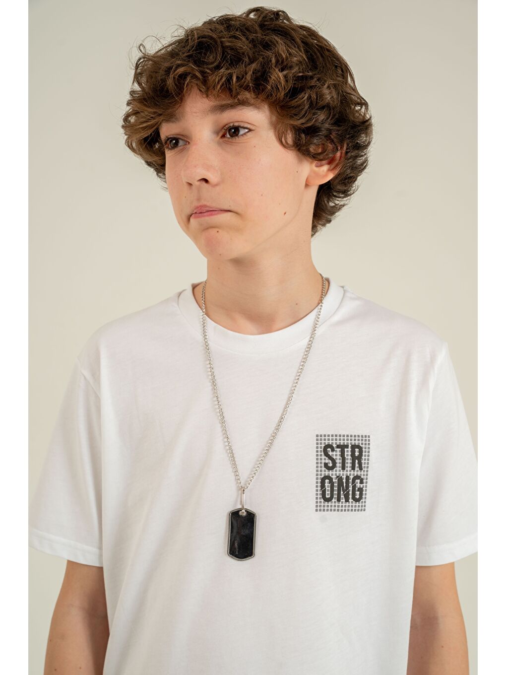 Siyah Strong Baskılı Kolyeli Erkek Çocuk Şort - Tişört Takımı-3