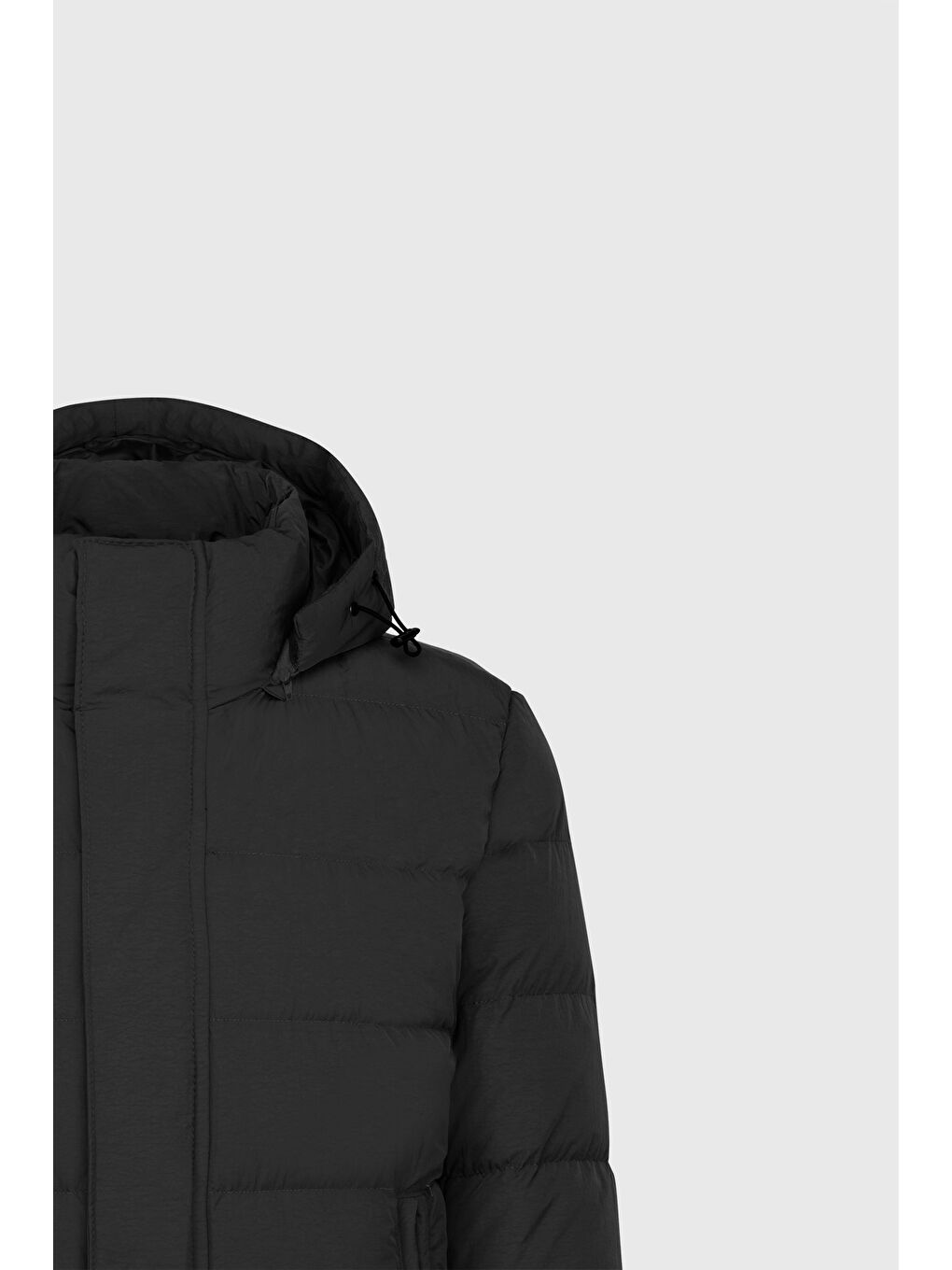 Erkek Siyah Standart Fit Normal Kesim Çıkma Kapüşon Yaka Yan Cepli Mont-7