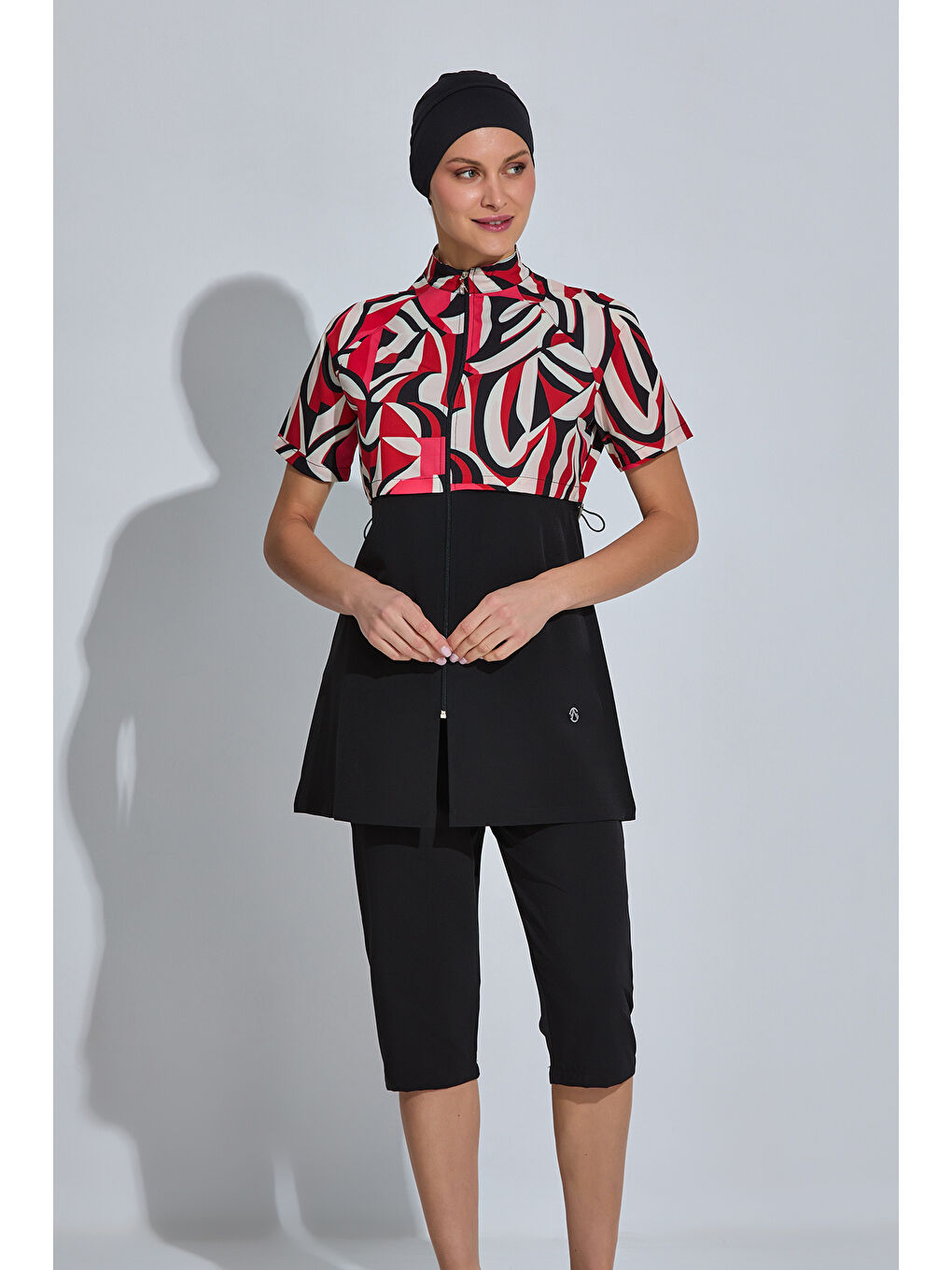 Kısa Kollu Spor Elastanlı Yarı Kapalı Mayo 6568 Siyah02-1