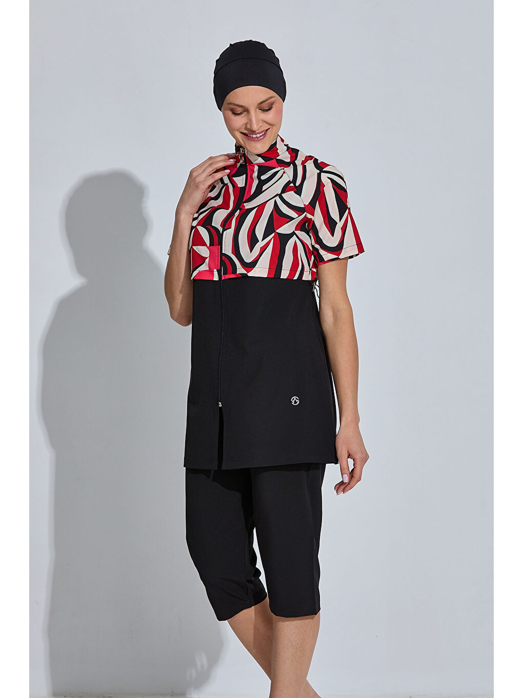 Kısa Kollu Spor Elastanlı Yarı Kapalı Mayo 6568 Siyah02-2