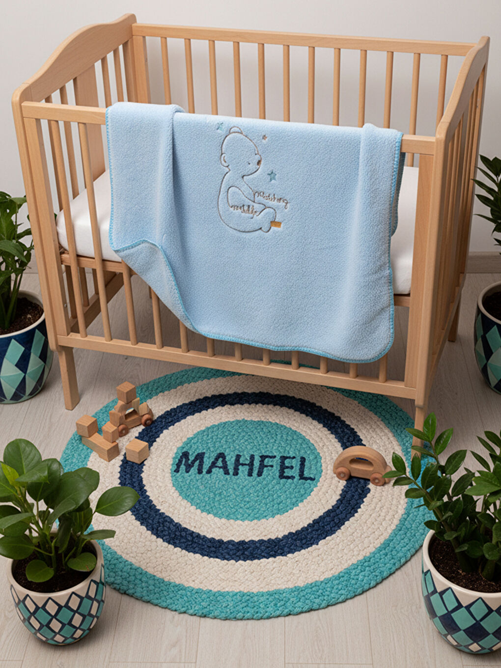 Mavi Welsoft Çift Katlı Oturan Ayı Nakışlı Bebek Battaniyesi-2