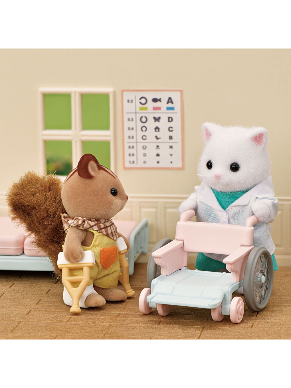 Sylvanian Families Renksiz Köy Doktoru Başlangıç Seti 5705 - 1