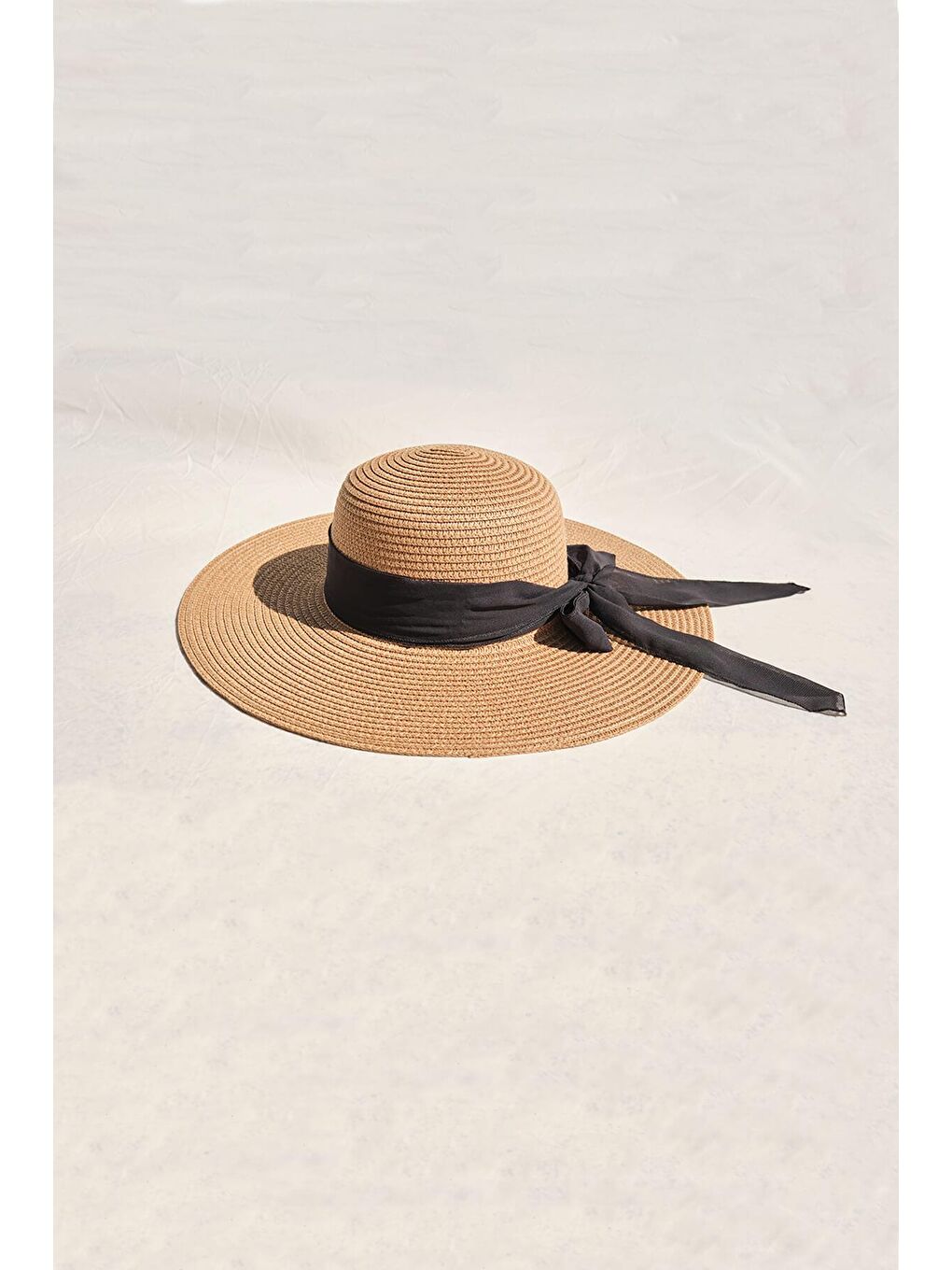 Kahverengi Fiyonklu Toprak Hasır Plaj Şapkası