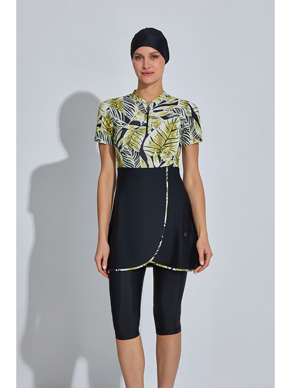 Kısa Kollu Elastanlı Yarı Kapalı Mayo 6550 Siyah03-1