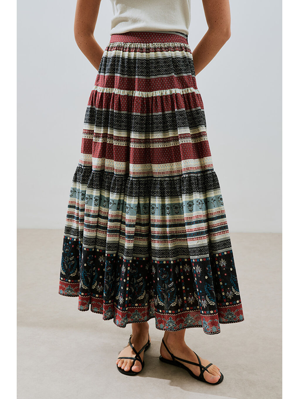 Lacivert Desenli Pamuklu Katlı Etek Catalına-3