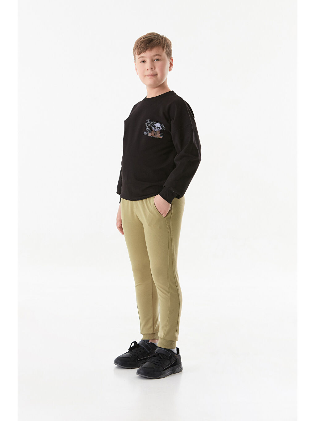 Haki Beli Lastikli Cebi Armalı Jogger  Çocuk Erkek Jogger Eşofman Altı-2