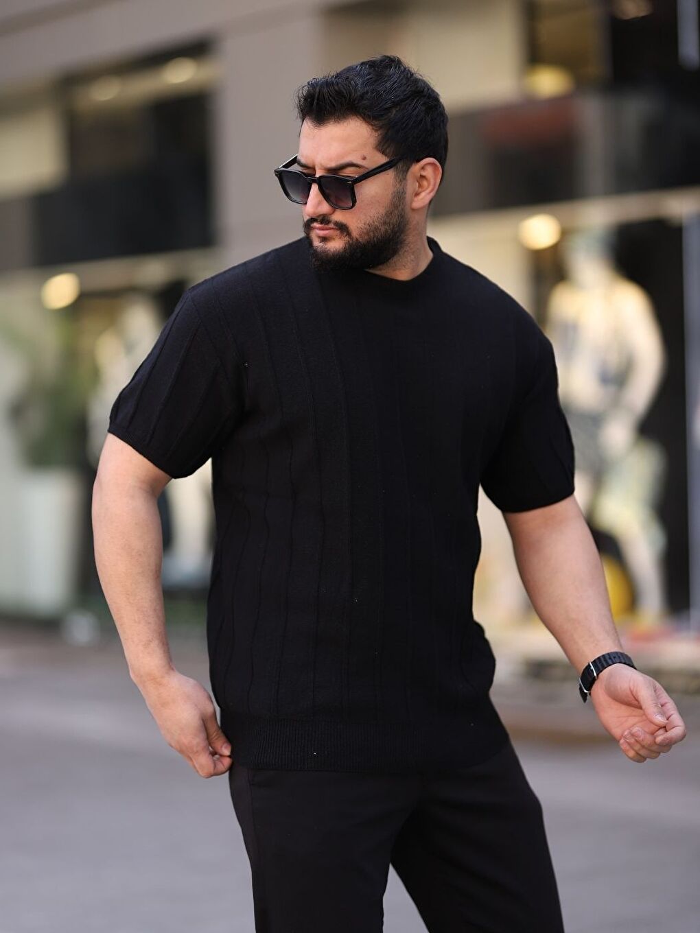 Siyah Bisiklet Yaka Kabartma Triko Örme  Kısa Kollu Tişört-1