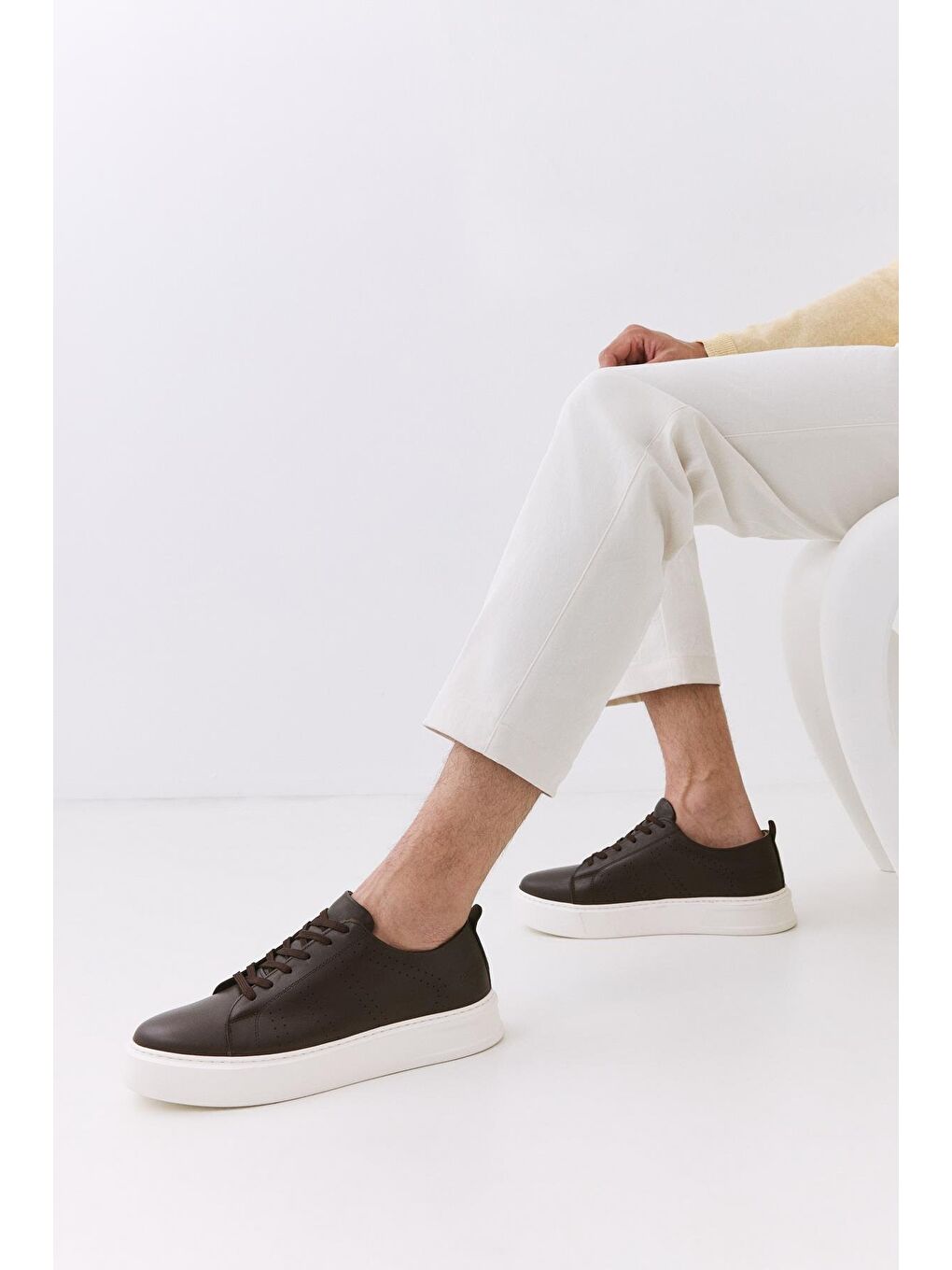 Erkek Deri Kahverengi Hafif Tabanlı Spor Ayakkabı