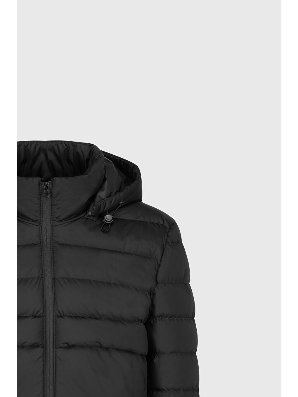 Erkek Siyah Standart Fit Normal Kesim Çıkma Kapüşon Dik Yaka Yan Cepli Mont-7