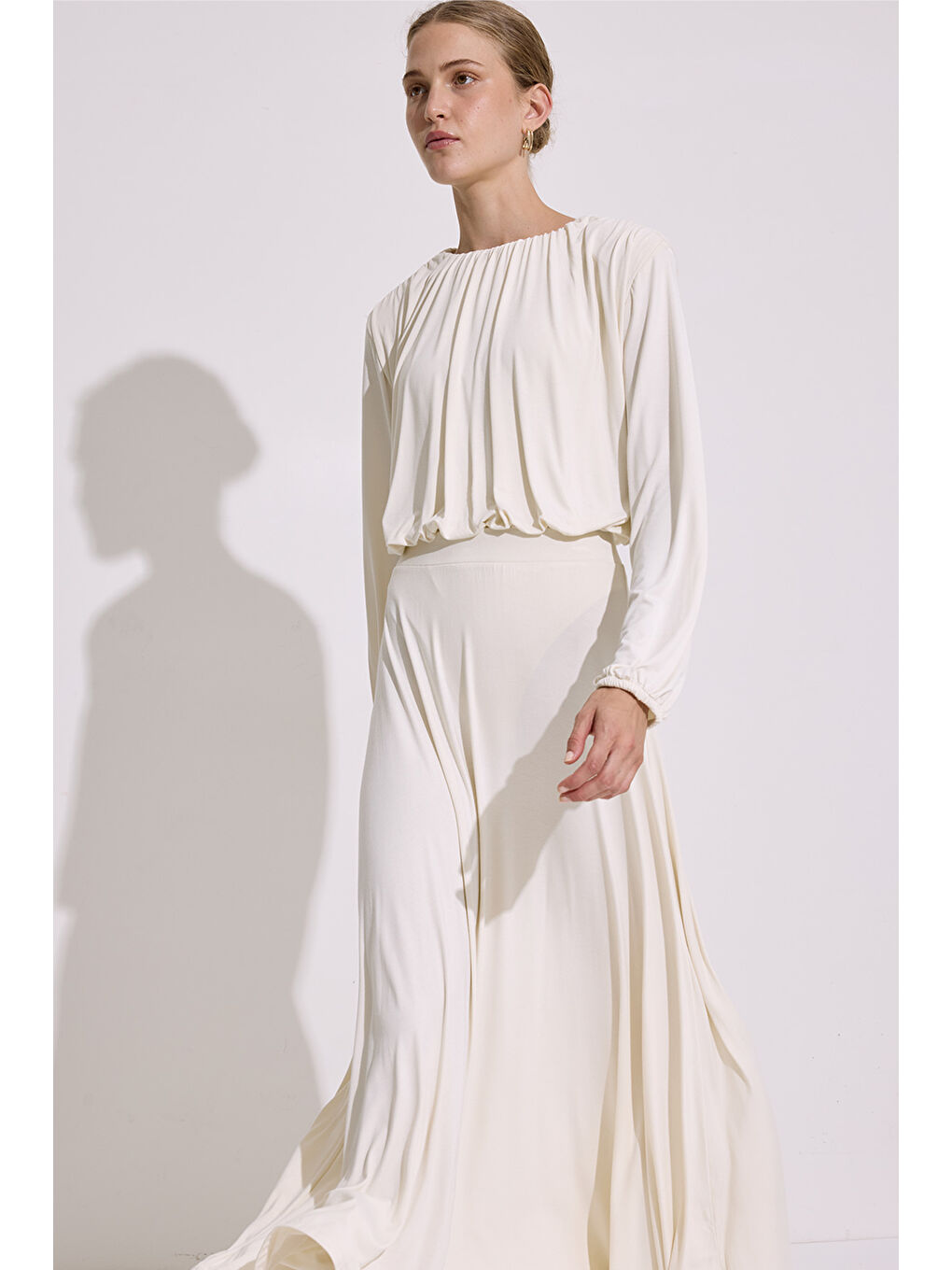 Beyaz Dökümlü Etek İnci-3