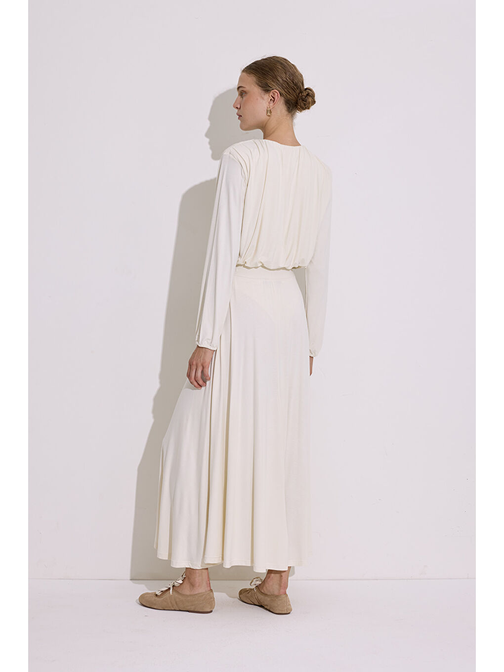 Beyaz Dökümlü Etek İnci-4