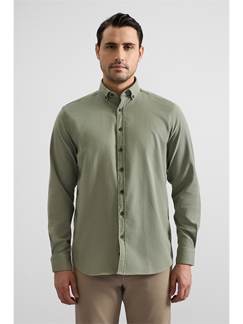 Koyu Yeşil Regular Düğmeli Yaka Düz Cepsiz Casual Gömlek