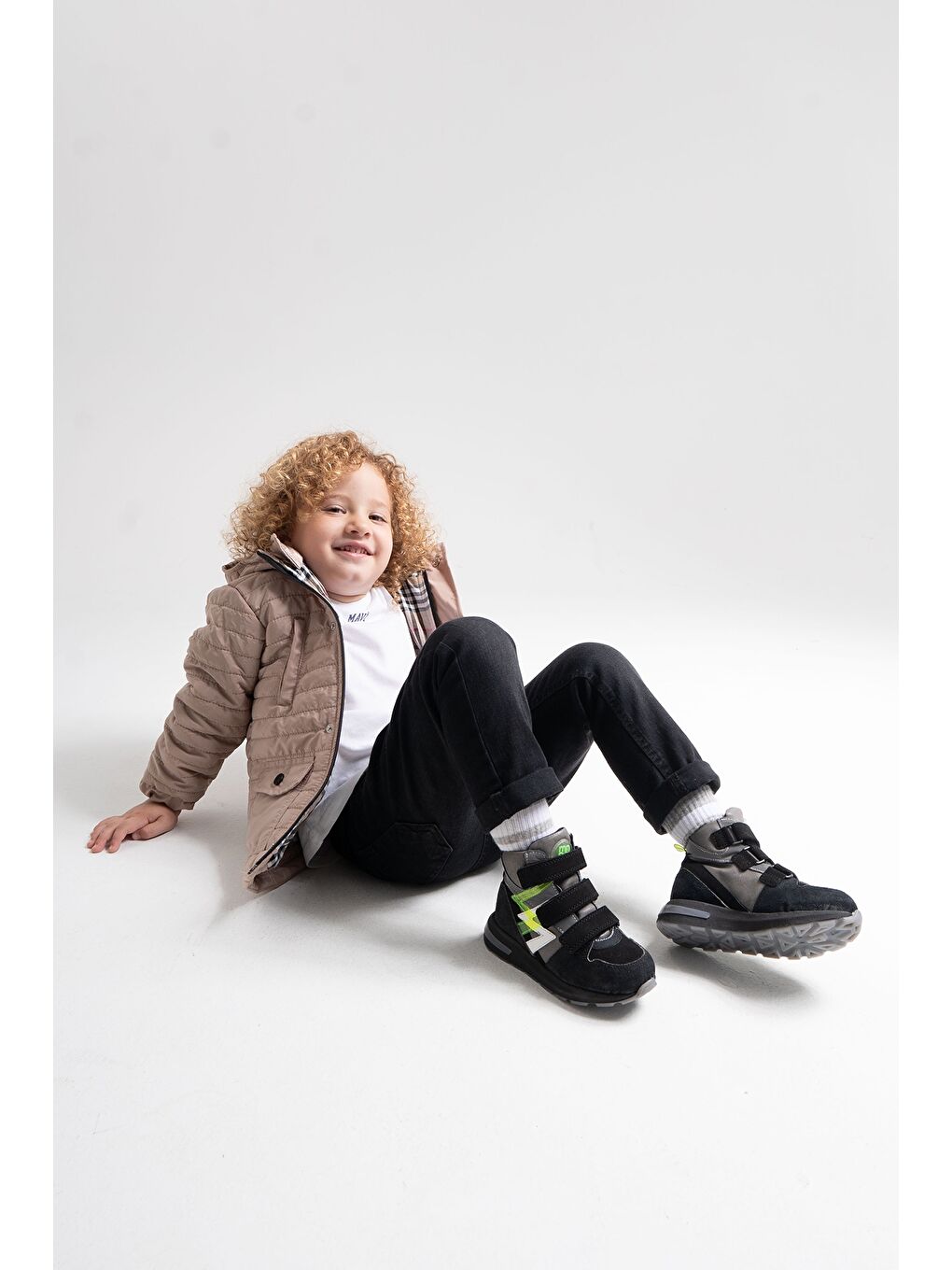 Erkek Çocuk Siyah Hakiki Deri Suya Dayanıklı Anatomik Günlük Bot-1