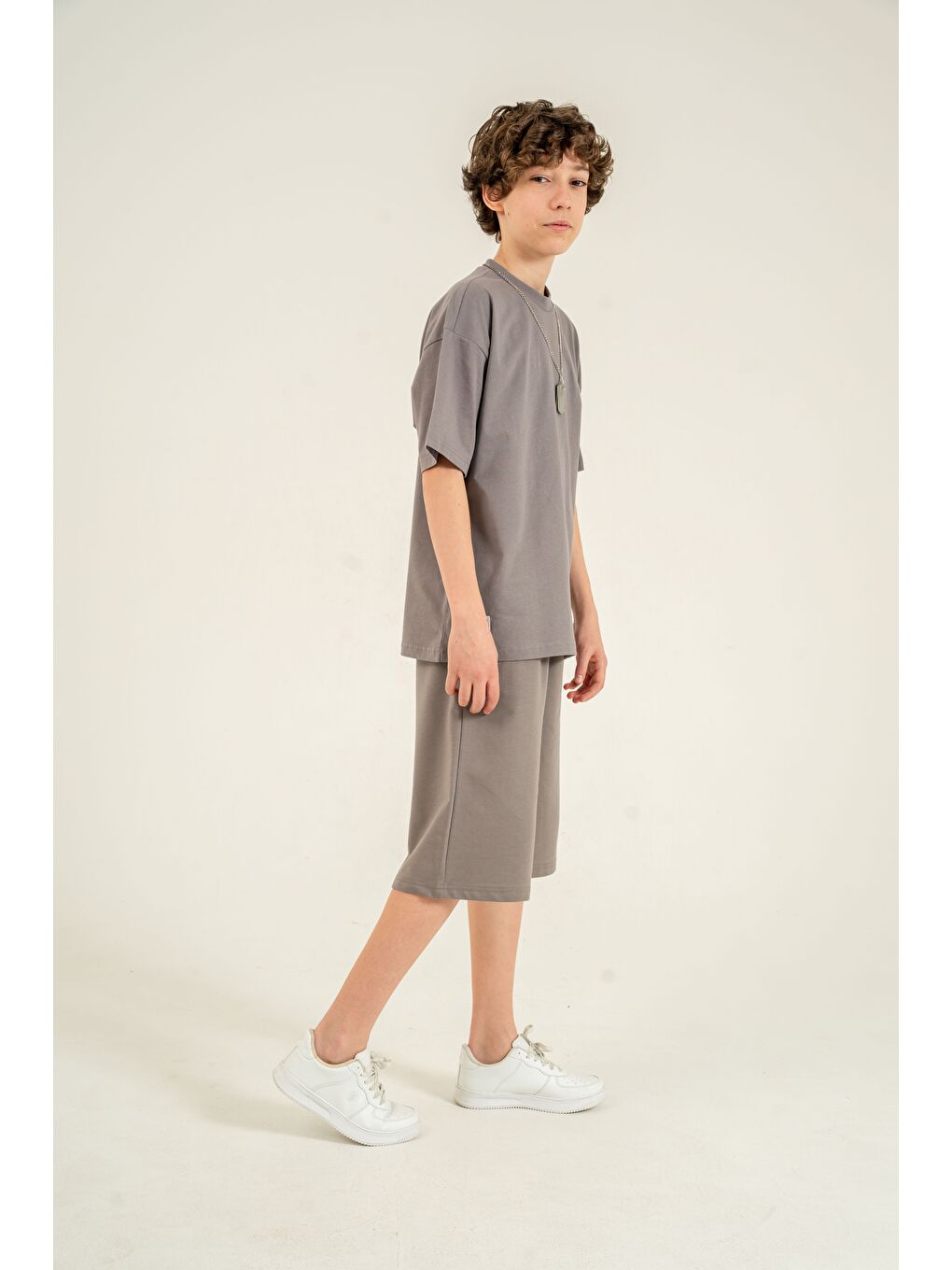 Gri Athletic Arma Nakışlı Kolyeli Erkek Çocuk Şort - Tişört Takımı-2