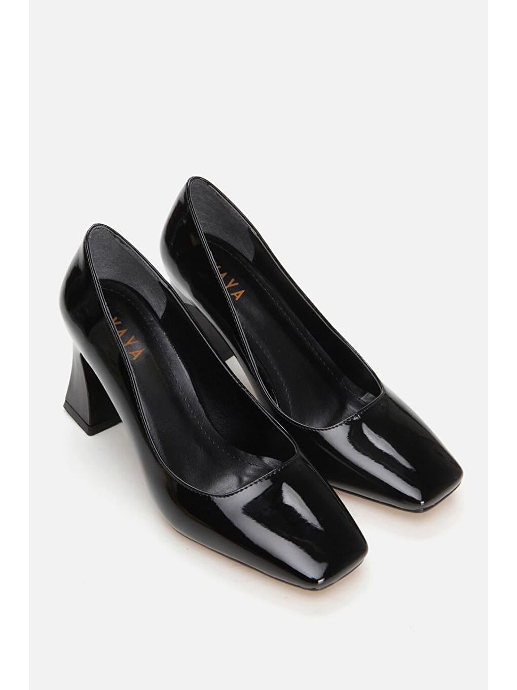 Siyah Kadın Kalın Topuk-1