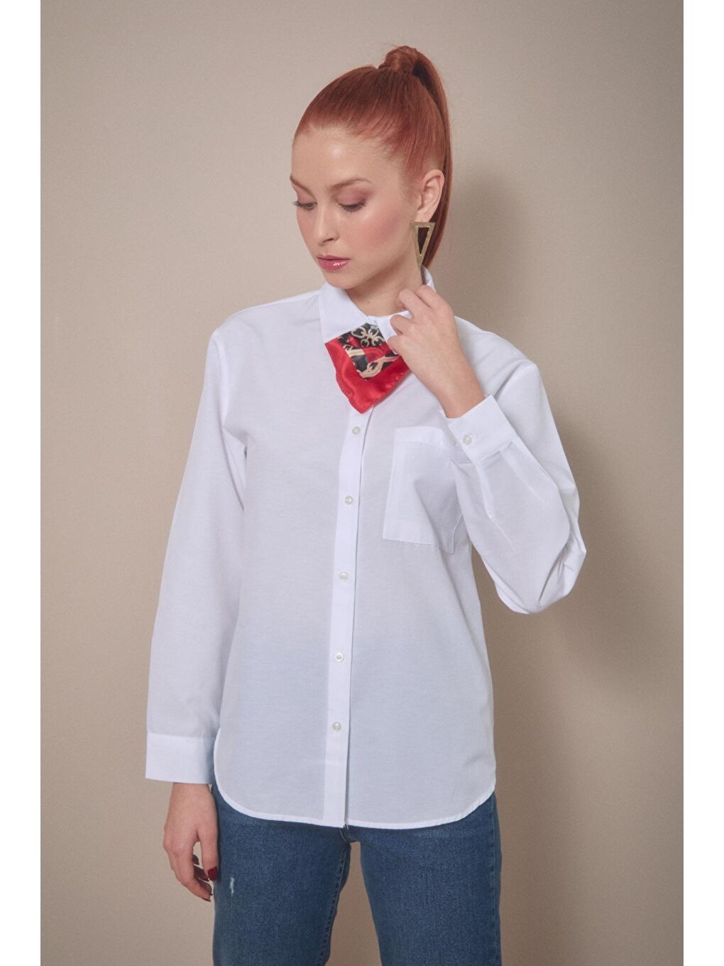 Beyaz Basic Tek Cepli Oversize Gömlek-2