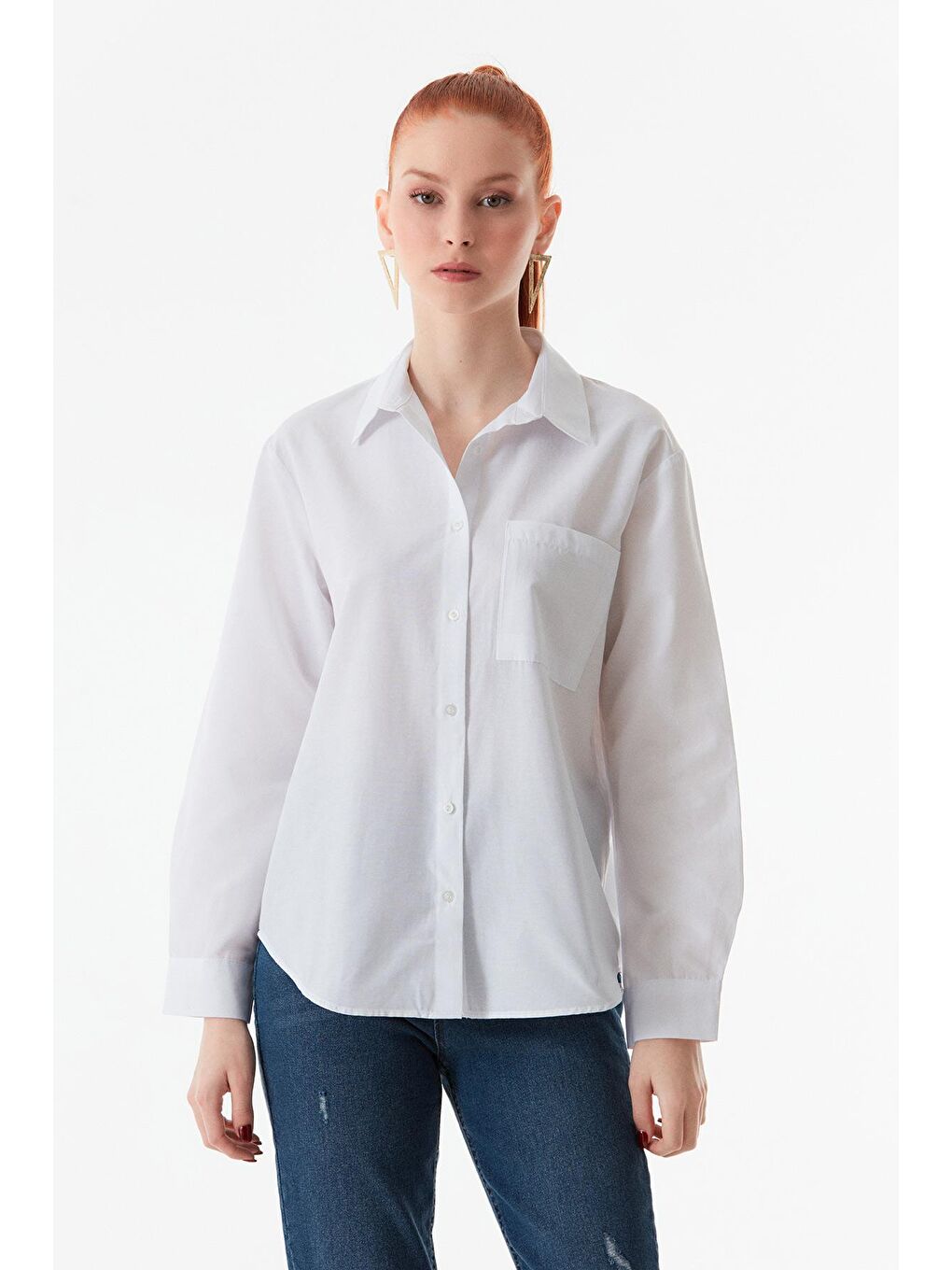 Beyaz Basic Tek Cepli Oversize Gömlek-3