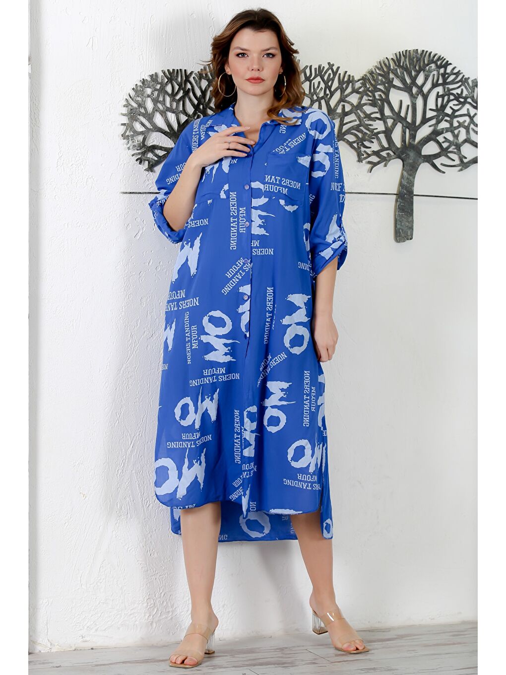 İtalyan Mavi Gömlek Yaka Düğmeli Uzun Kollu Çift Cepli Allover Baskılı Dokuma Elbise 130 65