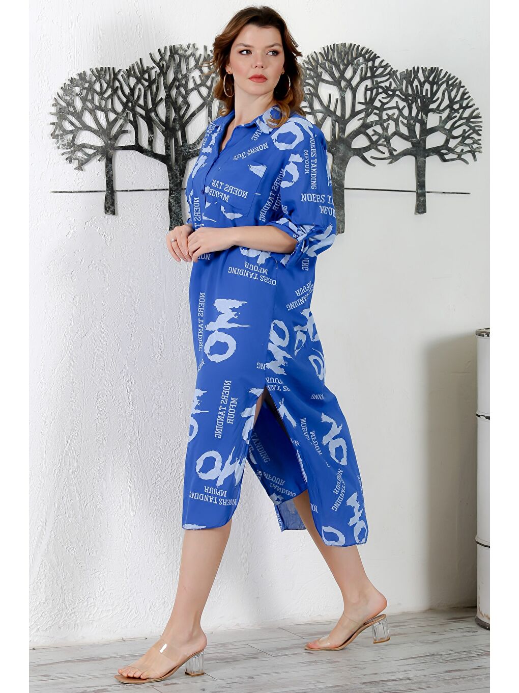 İtalyan Mavi Gömlek Yaka Düğmeli Uzun Kollu Çift Cepli Allover Baskılı Dokuma Elbise 130 65-5