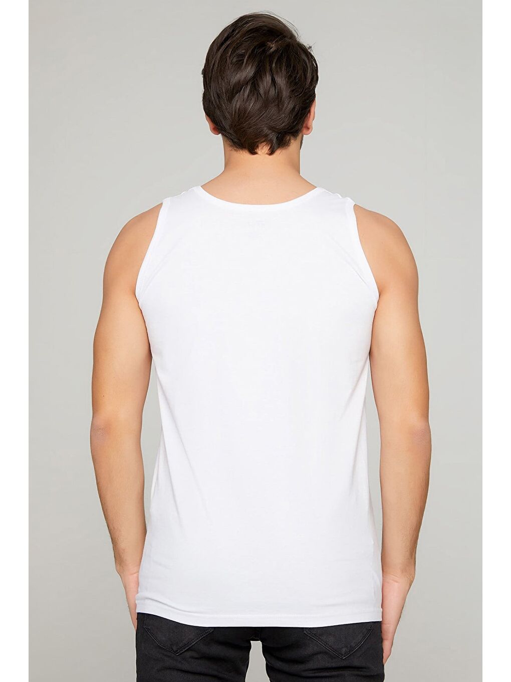 Beyaz Büyük Beden Kalın Askılı Atlet-2