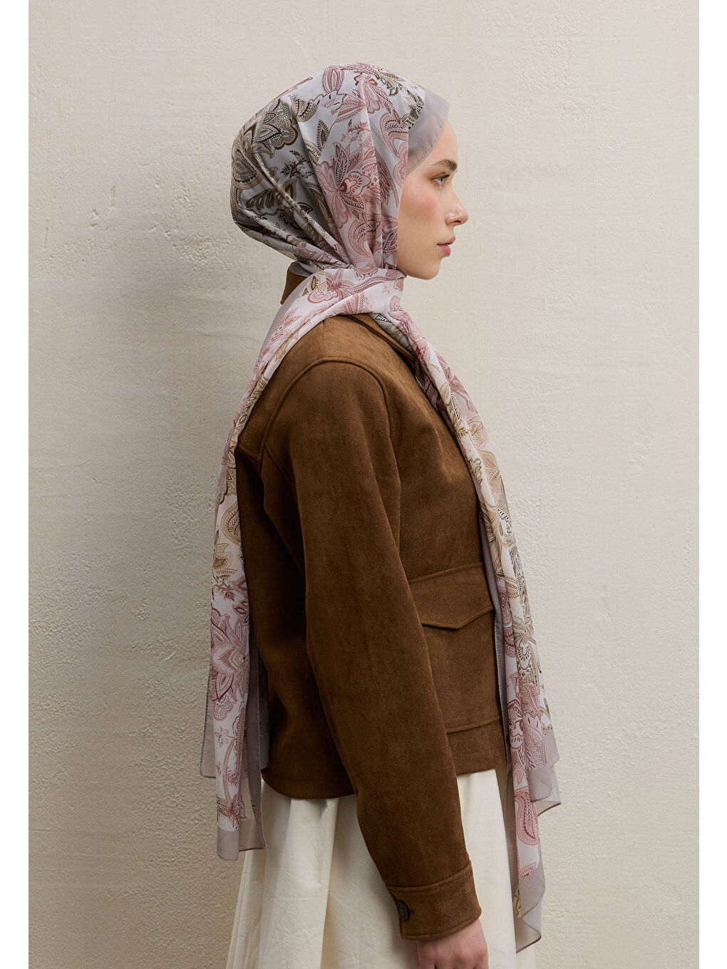 Bej Meva Desen İpek Krep Şal Vizon-3