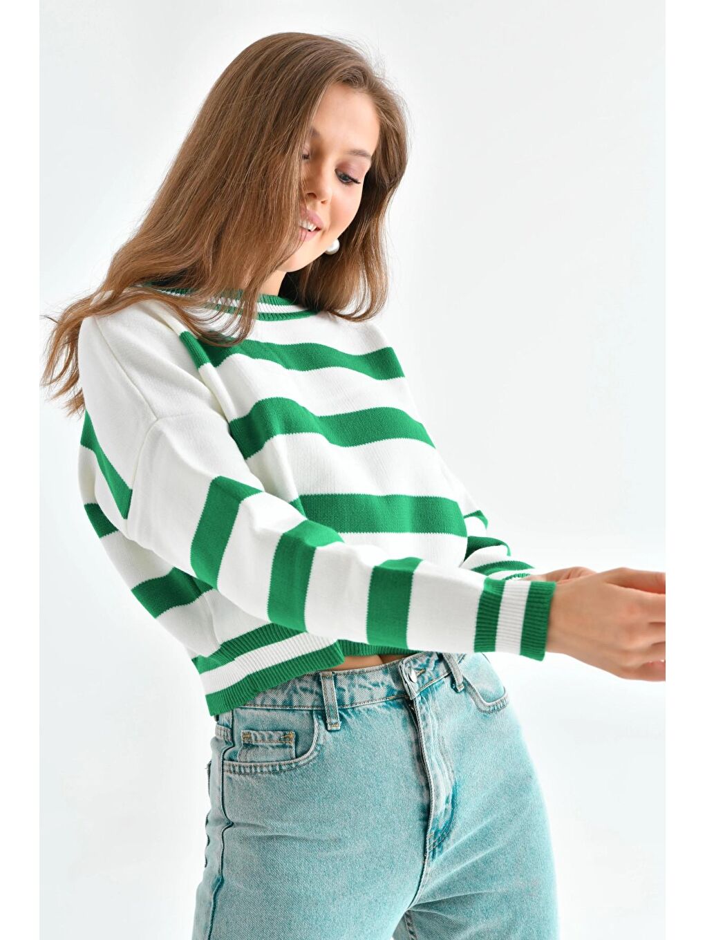 Yeşil Çizgili Crop Bisiklet Yaka Triko Kazak-3