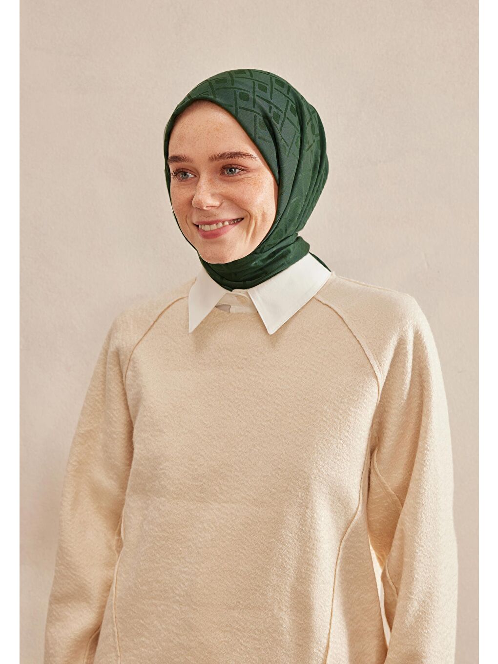 Bej Porto Jakarlı Şal Zümrüt-2