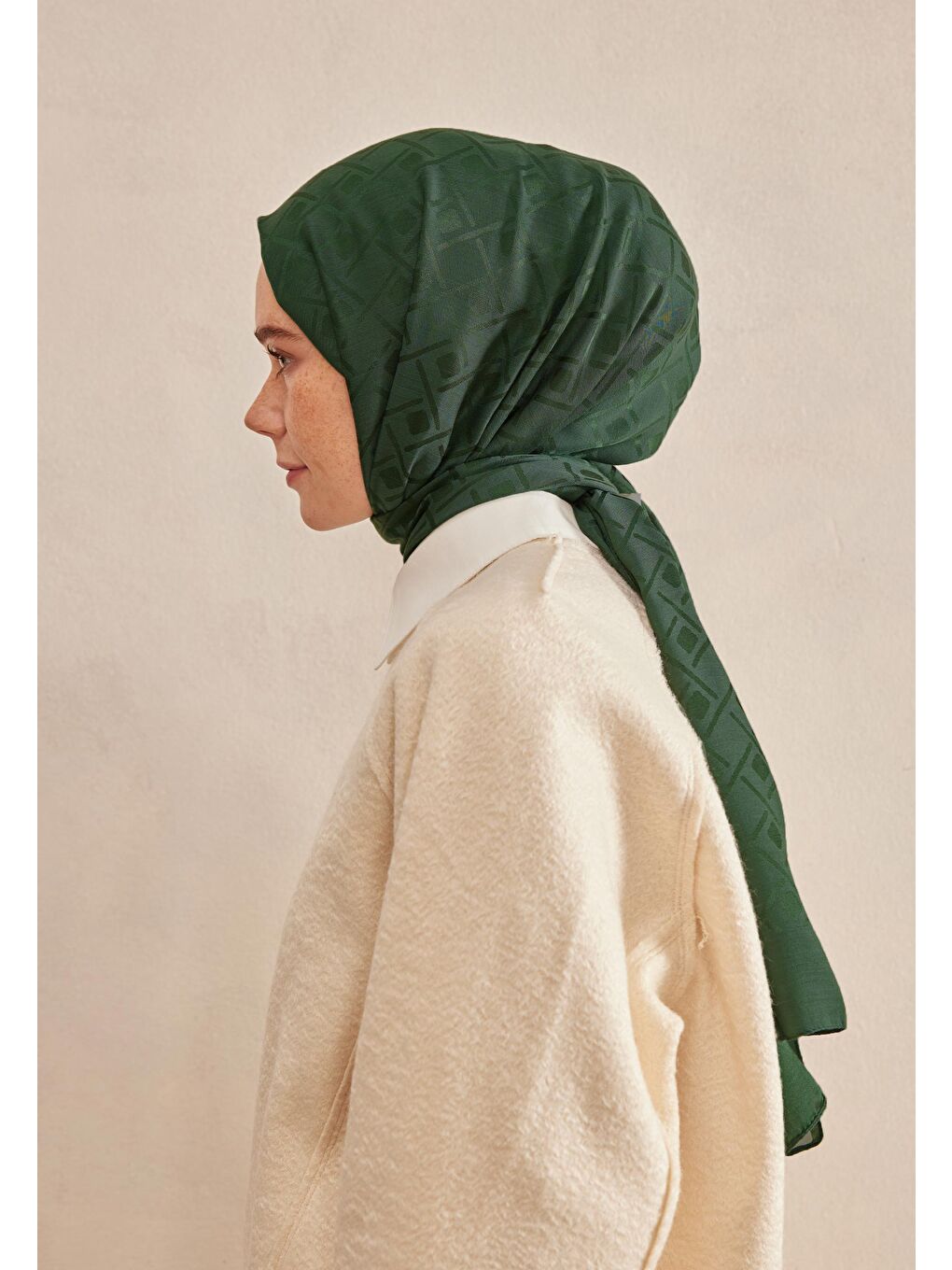 Bej Porto Jakarlı Şal Zümrüt-3