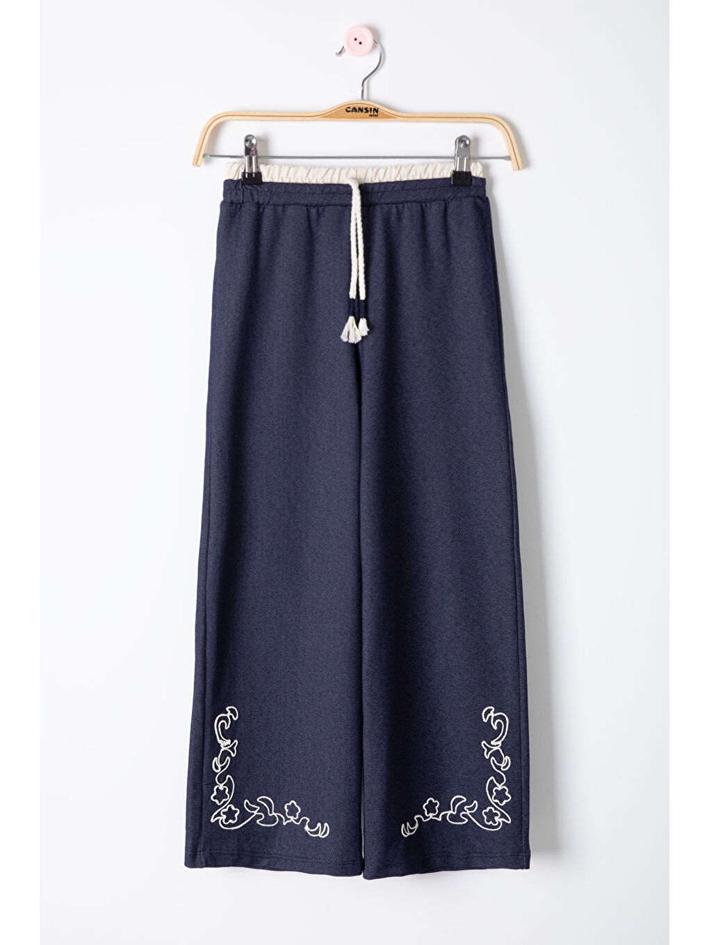 Lacivert Paçası Nakış Detaylı Kız Çocuk Geniş Paça Pantolon 20489