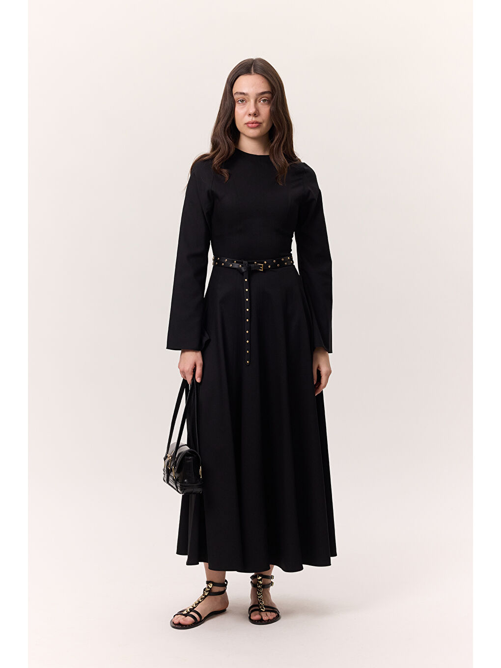 Kup Detaylı Elbise Siyah-1