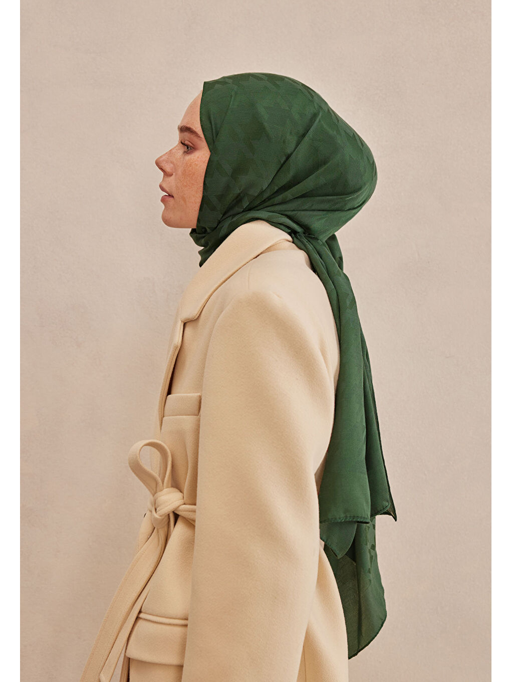 Bej Kazayağı Jakarlı Şal Zümrüt-3