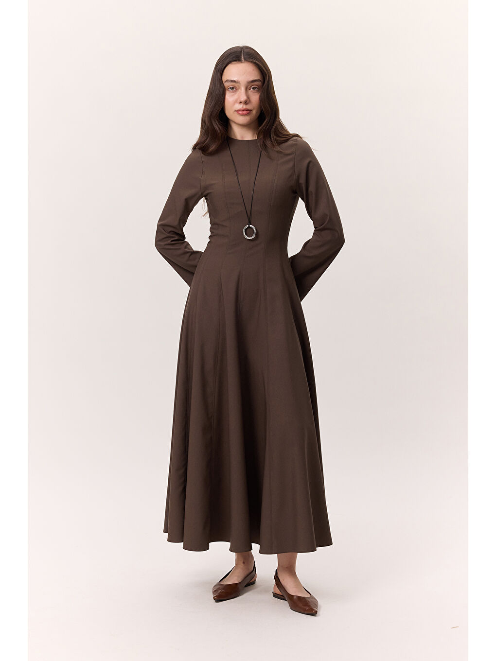 Kup Detaylı Elbise Kahverengi-3