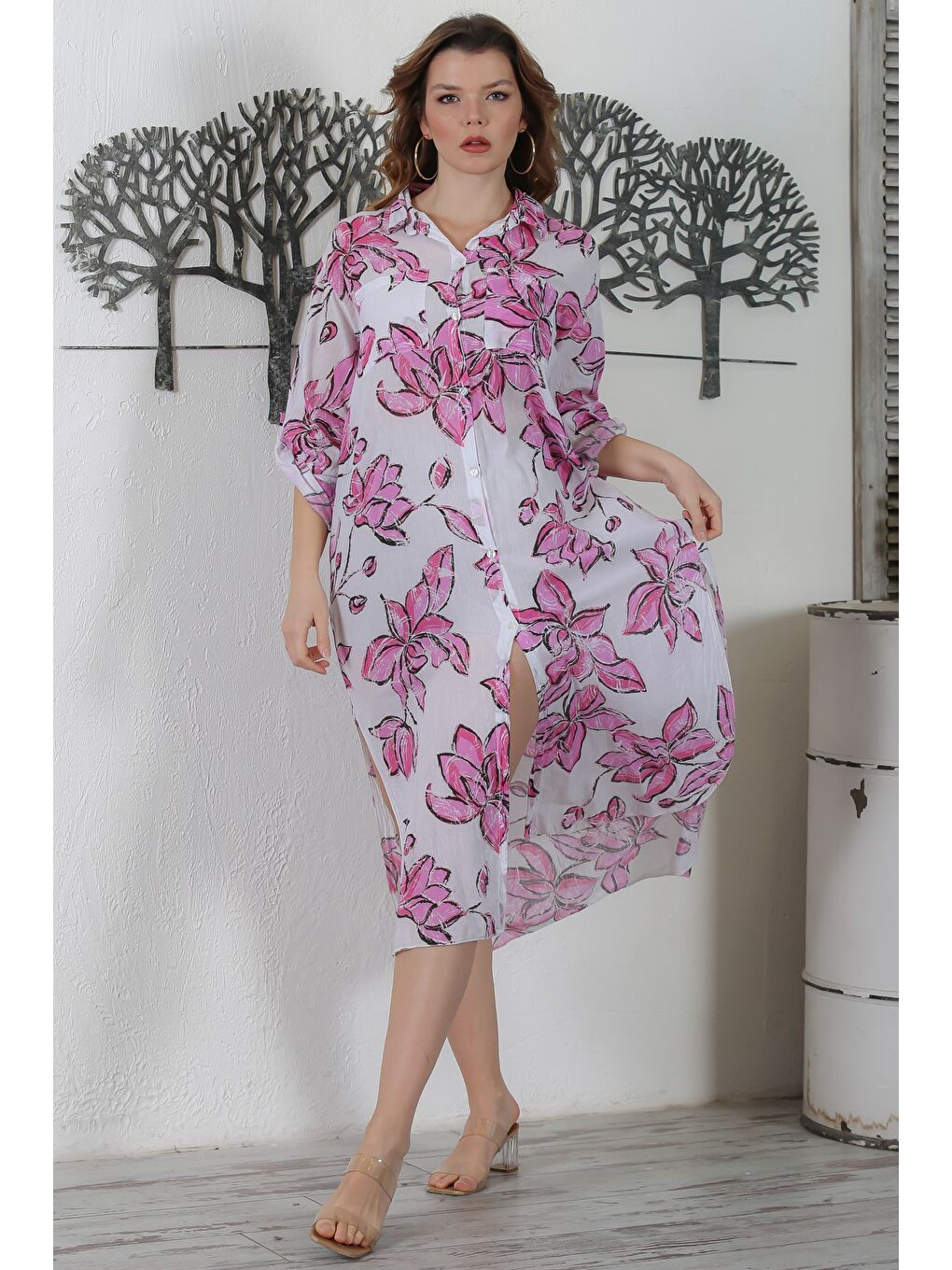 İtalyan Pembe-Beyaz Gömlek Yaka Düğmeli Uzun Kollu Çift Cepli Allover Baskılı Dokuma Elbise