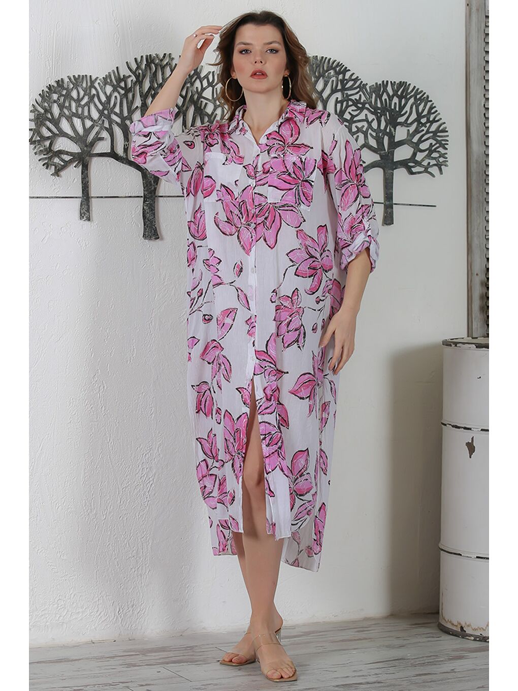 İtalyan Pembe-Beyaz Gömlek Yaka Düğmeli Uzun Kollu Çift Cepli Allover Baskılı Dokuma Elbise-1