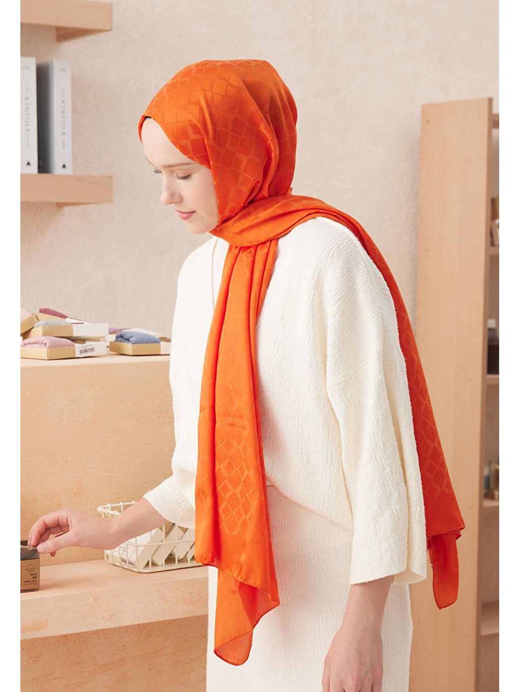 Dıamond Jakarlı Şal Turuncu-1