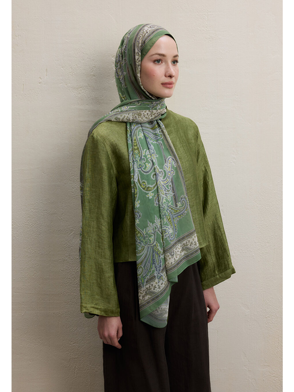 Luna Desen İpek Krep Şal Haki