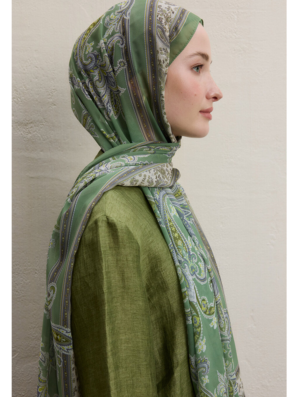 Luna Desen İpek Krep Şal Haki-3