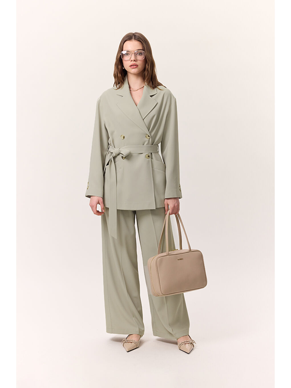 Dökümlü Kemerli Ceket Soft Yeşil-4