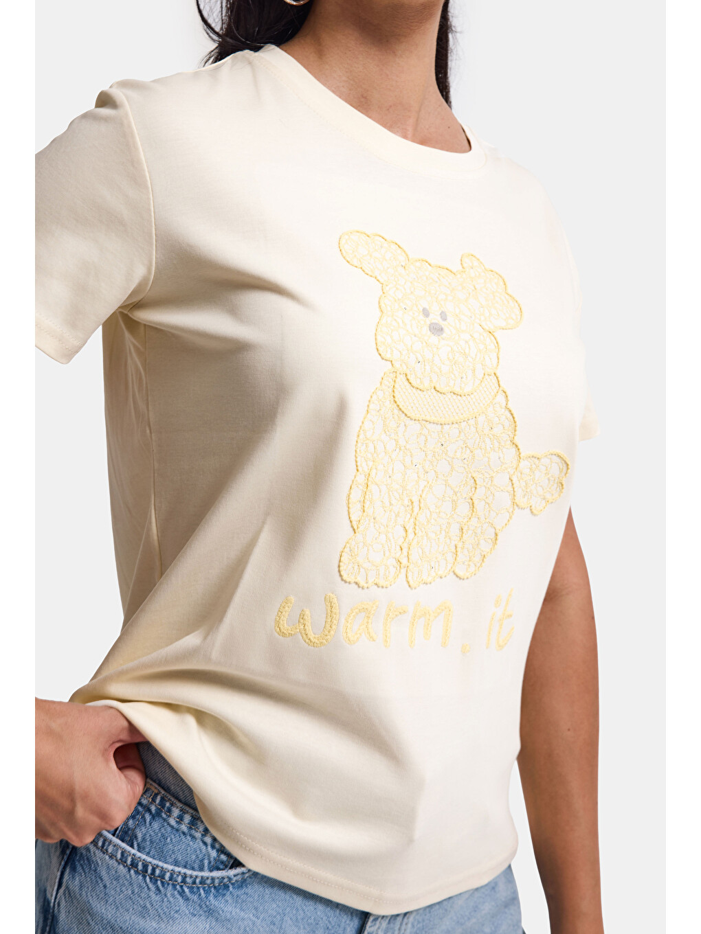Kadın Bej Bol Kesim Köpüş Nakış Tasarım T-shirt-5