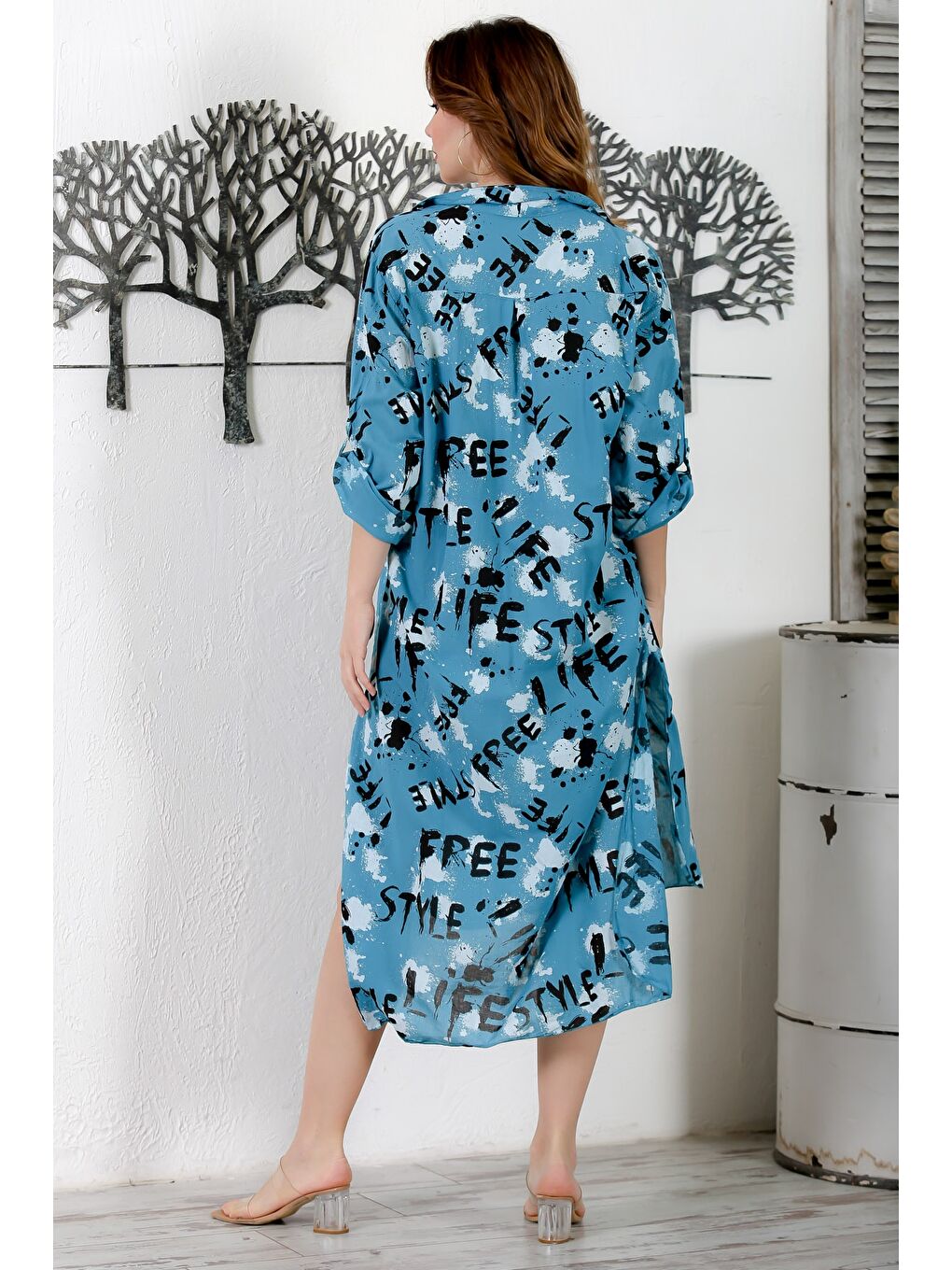 İtalyan Yeşil-Beyaz Gömlek Yaka Düğmeli Uzun Kollu Çift Cepli Allover Baskılı Dokuma Elbise 130 65-6