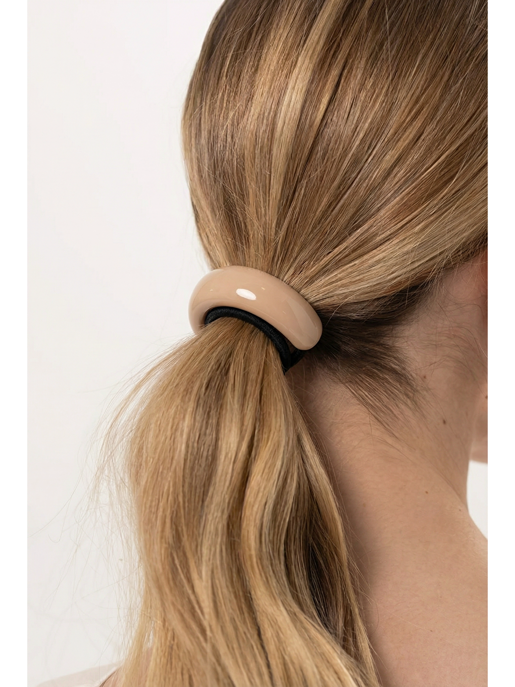 Bej Oval Kemik Aksesuarlı Lastik Toka
