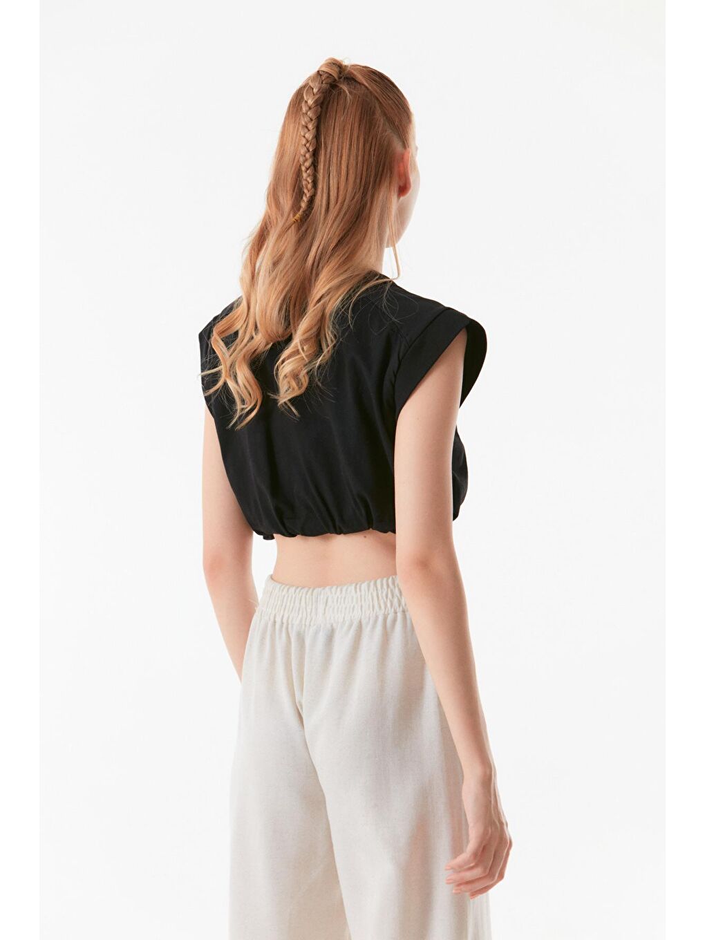 Fullamoda Siyah Basic Beli Büzgülü Crop Tişört - 3