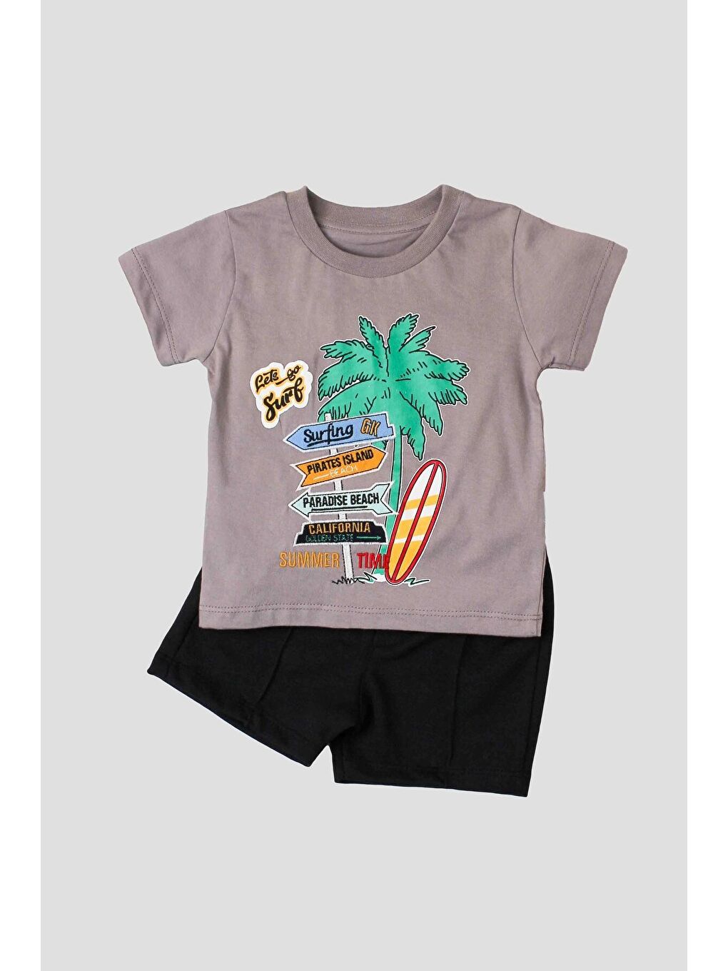 Gri Palmiye Bakılı Tişört Ve Kapri 2'li Takım